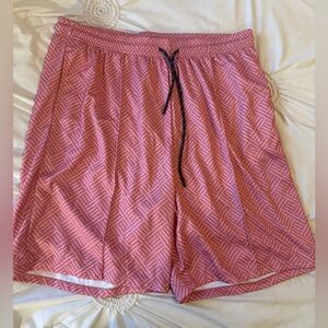 Men’s Pink Geometric Patterned Shorts